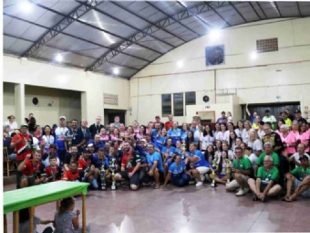 Evento marca a entrega da premiação dos campeonatos municipais de bocha masculino e feminino