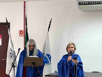 Um dia histórico para a Cultura Educacional no Teatro Municipal de Cascavel. Sessão Solene de Diplomação dos Acadêmicos do Celeopa – Centro de Letras do Oeste do Paraná.  