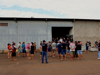 Administração Municipal realiza entrega de kits de pesca a pescadores de Itaipulândia