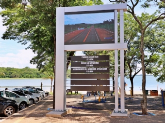 Administração Municipal investe em sinalização turística com painéis de LED
