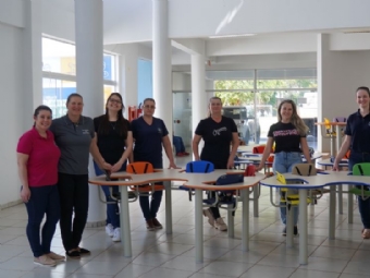 CMEIs recebem novas mesas adaptadas para a alimentação dos bebês