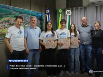 Poder Executivo recebe estudantes selecionados para o Programa Ganhando o Mundo