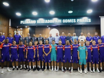 AFI UNIGUAÇU ITAIPULÂNDIA FUTSAL apresenta elenco para a Série Ouro 2026 em noite de prestígio na Câmara Municipal