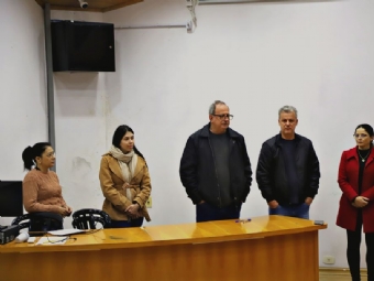 Itaipulândia empossa oito novos professores para reforçar a rede municipal de ensino
